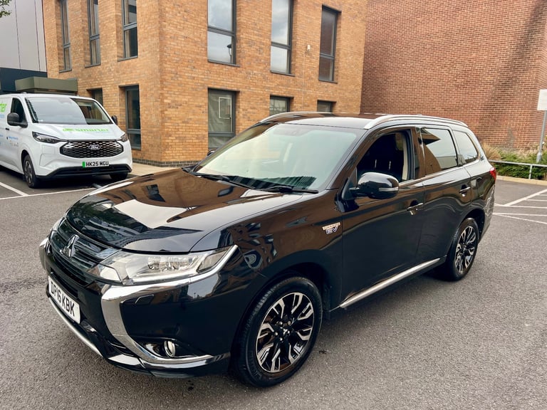 Mitsubishi, OUTLANDER, Estate, 2016, Other, 1998 (cc), 5 doors
