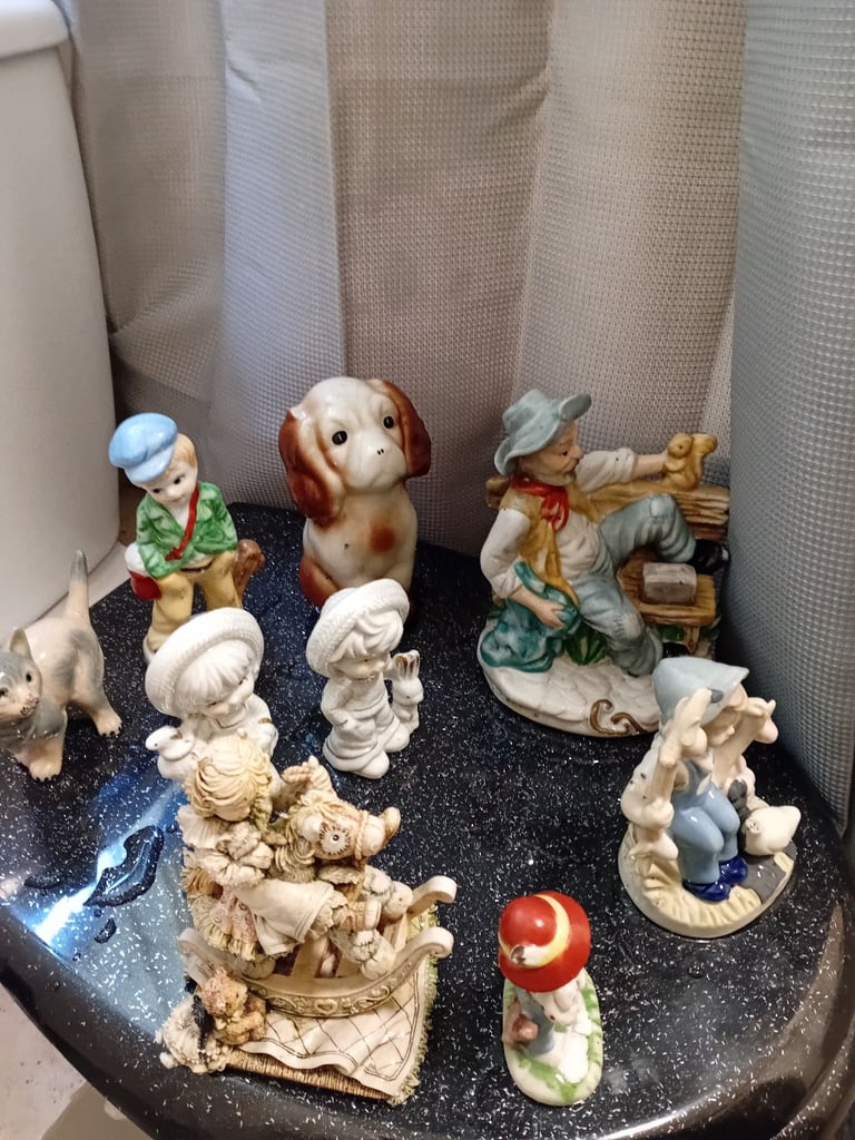 image for Collection of figurines 