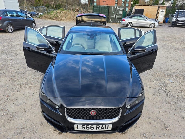 2016 Jaguar XE 2.0d Prestige Auto Euro 6 (s/s) 4dr Saloon Diesel Automatic