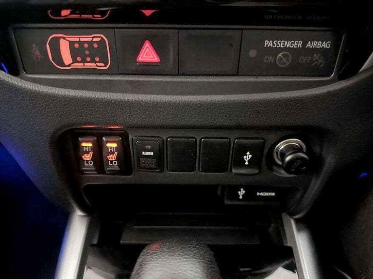 2019 Mitsubishi L200 2.4 DI-D DC Barbarian Auto 4WD Euro 6 4dr Automatic Pickup Diesel Automatic