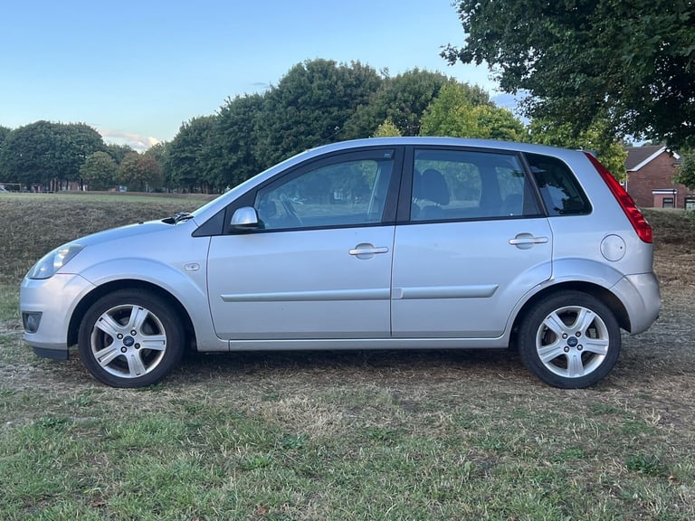 2008 Ford Fiesta 1.4 Zetec 5dr [Climate] HATCHBACK Petrol Manual