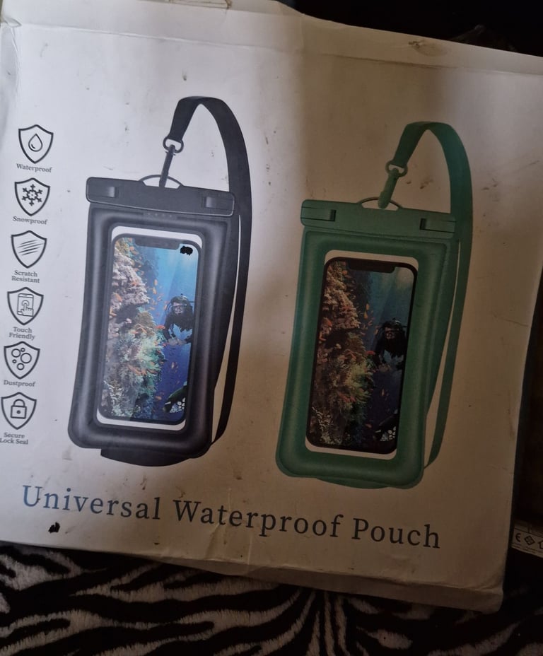 Pack of 2 Universal waterproof pouch 
