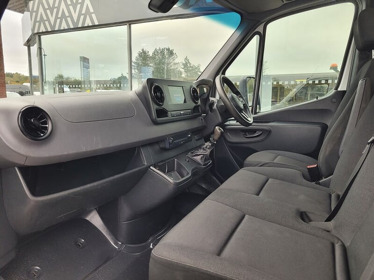 2021 Mercedes-Benz Sprinter 150ps 315 CDI Progressive Dropside with Air Con &amp; Tow Bar Dropsid...