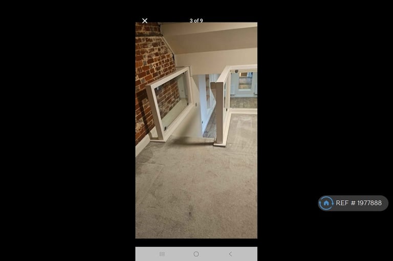1 bedroom flat in Guildford Road, London, RH4 (1 bed) (#1977888)