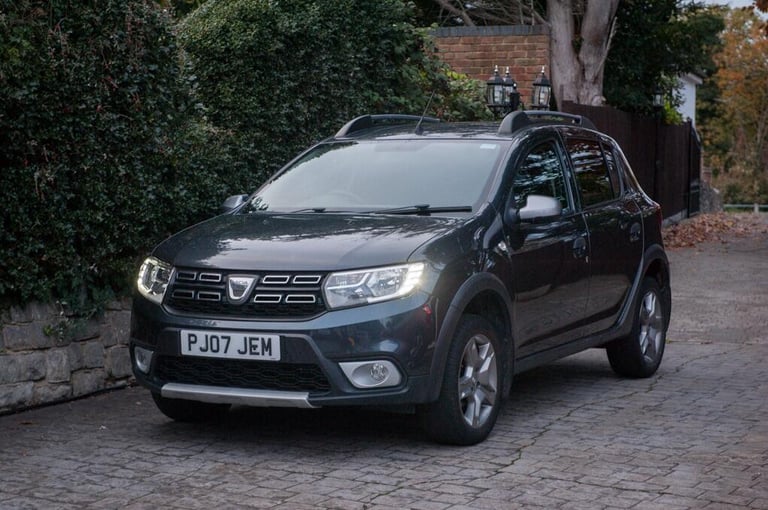 image for 2018 Dacia Sandero Stepway 0.9 TCe Laureate Euro 6 (s/s) 5dr HATCHBACK Petrol Manual