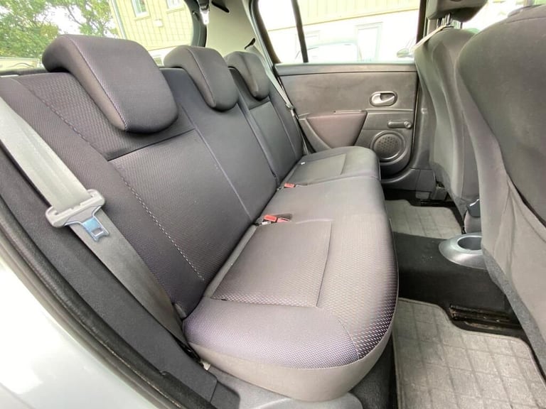 2008 Renault Clio 1.2 TCe 16v Dynamique Hatchback 5dr Petrol Manual (139 g/km, 100 bhp) Hatchback...