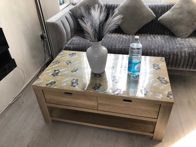 Coffee table 