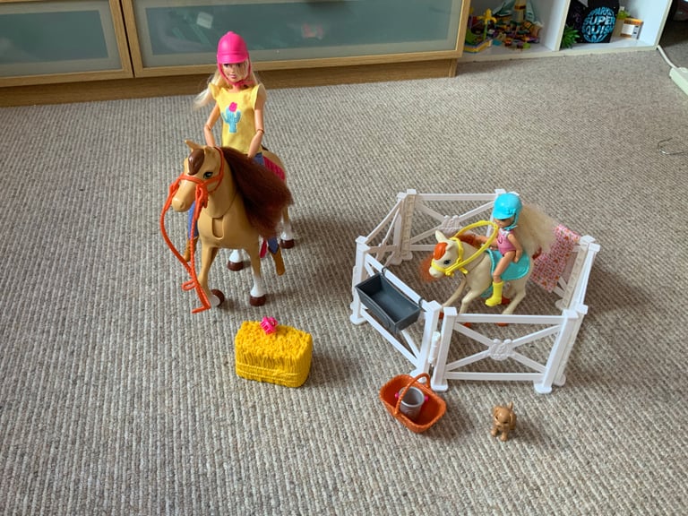 image for Barbie horse set