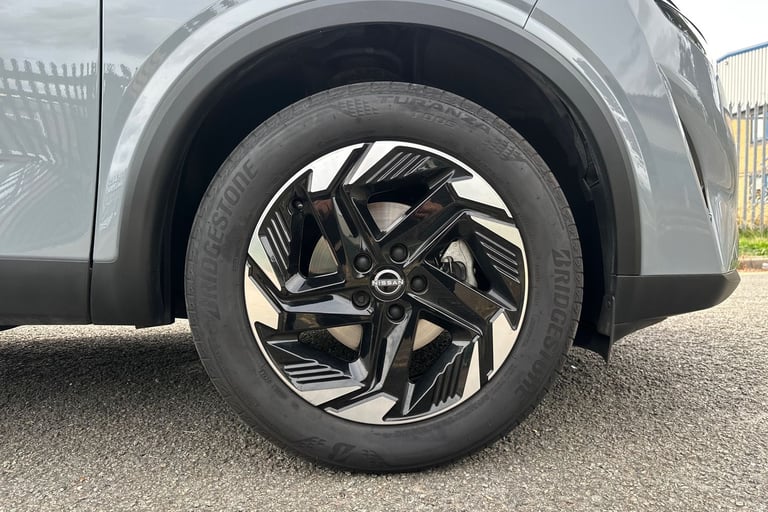 2024 Nissan Qashqai 1.3 DiG-T MH N-Connecta 5dr Hatchback Petrol Manual