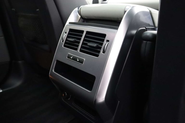 2015 Land Rover Range Rover Sport 3.0 Range Rover Sport HSE SDV6 Auto 4WD 5dr SUV Diesel Automatic