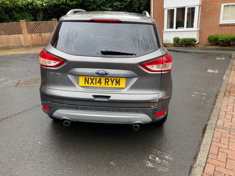 Ford, KUGA, Hatchback, 2014, Manual, 1997 (cc), 5 doors
