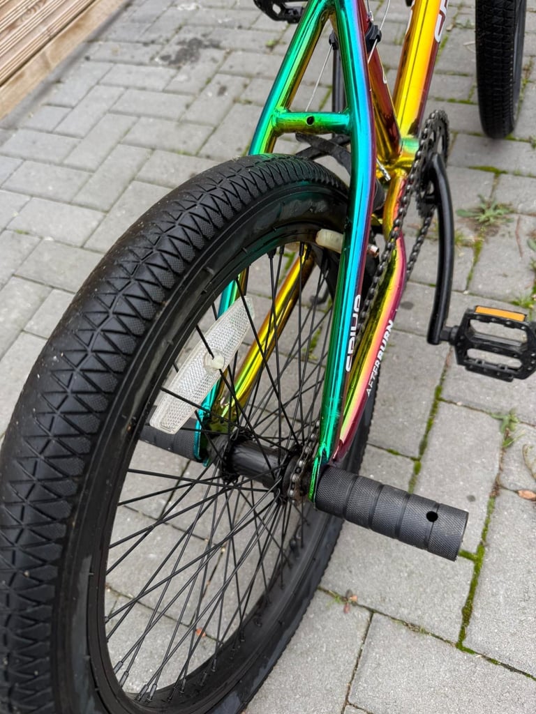 Spike Afterburn BMX bike