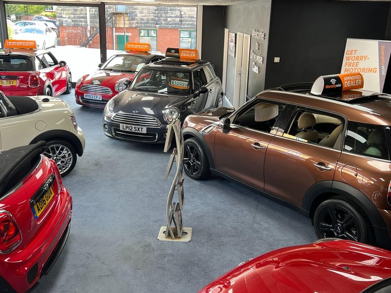 2011 MINI Countryman 1.6 Cooper Euro 5 (s/s) 5dr HATCHBACK Petrol Manual