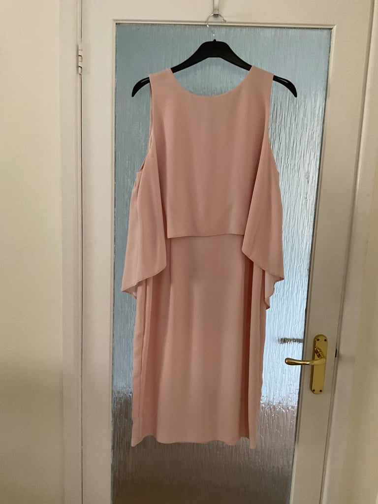 Assorted ladies dresses 