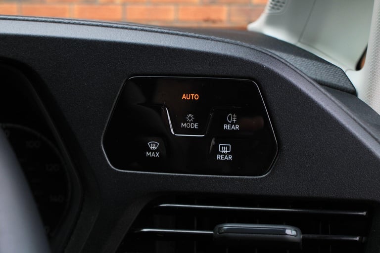 2022 Volkswagen Caddy 2.0 TDI C20 Commerce Plus SWB Euro 6 (s/s) 5dr PANEL VAN Diesel Manual
