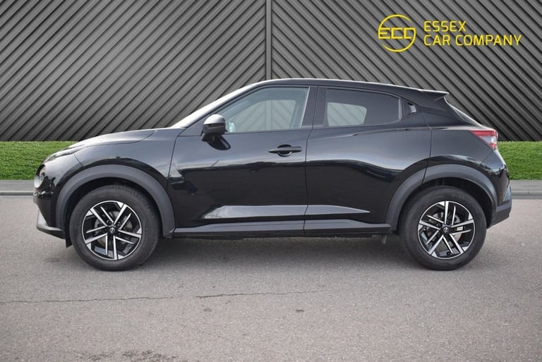 2025 Nissan Juke 1.0 DIG-T N-Connecta SUV 5dr Petrol DCT Auto Euro 6 (s/s) (114 ps) HATCHBACK Pet...