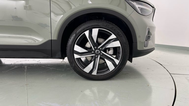 2025 Volvo XC40 Ultra, B4 Mild hybrid, Petrol, Dark Estate Petrol Automatic