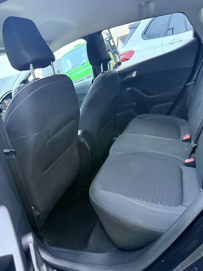Ford, FIESTA, Hatchback, 2019, Manual, 1498 (cc), 5 doors