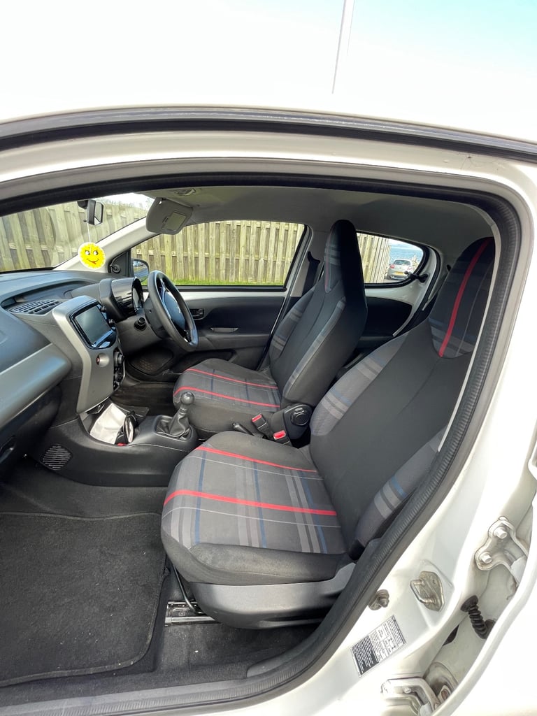 Peugeot, 108, Hatchback, 2016, Manual, 1.0 5dr 