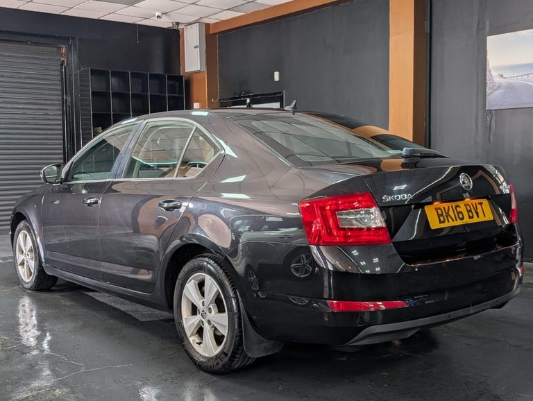 2016 Skoda Octavia 2.0 TDI SE L Hatchback 5dr Diesel DSG Euro 6 (s/s) (150 ps) HATCHBACK Diesel A...