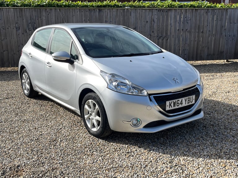 2015 Peugeot 208 1.4HDi Active 5dr **£20 Tax** HATCHBACK Diesel Manual