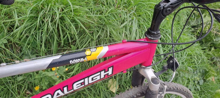 Ladies Raleigh Minx bike