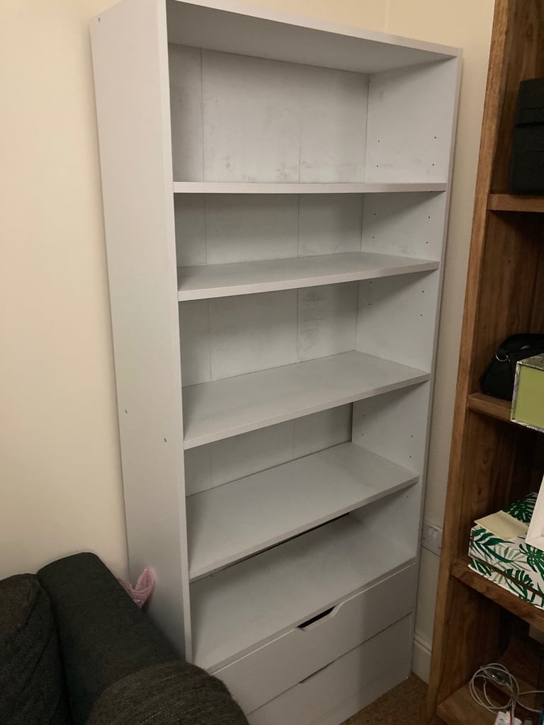 Bookcase 