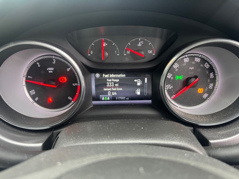 Vauxhall, ASTRA, Hatchback, 2016, Manual, 1598 (cc), 5 doors £2,400
