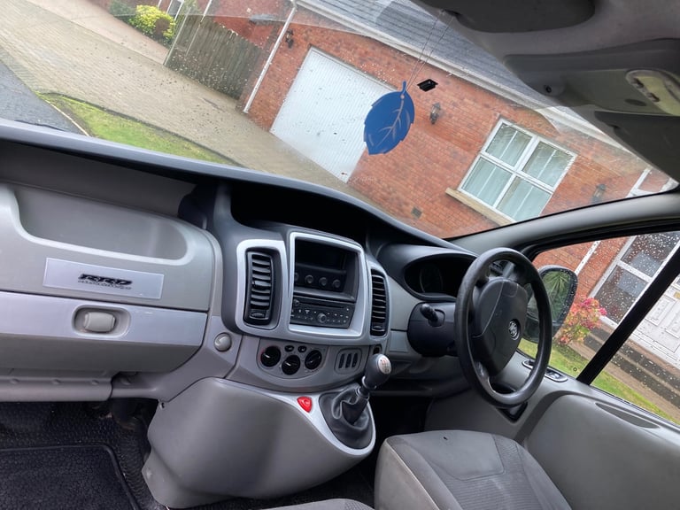 Vauxhall, VIVARO, Panel Van, 2014, Manual, 1995 (cc)