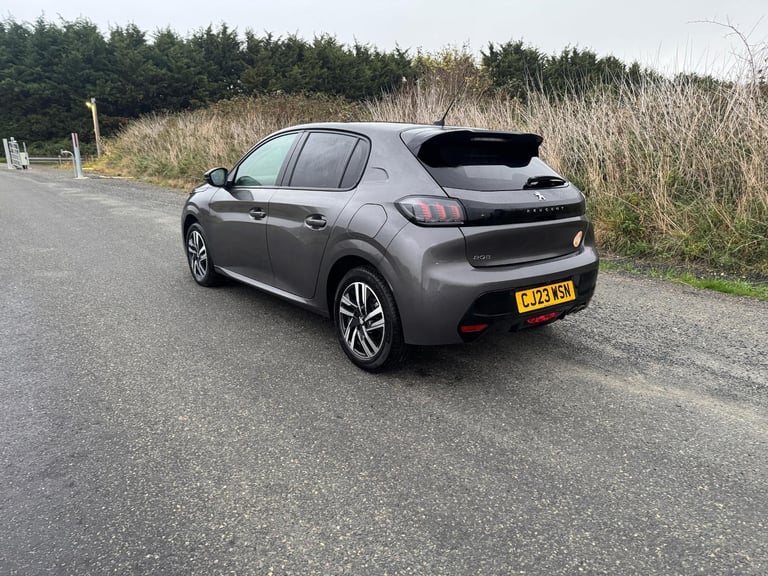 Peugeot 208 1.2 PureTech Allure Premium + Hatchback 5dr Petrol EAT Eu... 2023/23