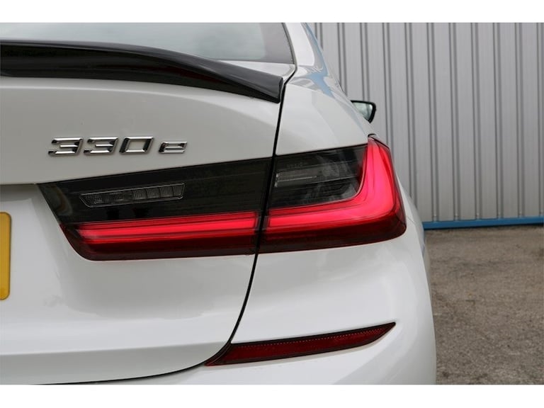 2019 BMW 3 Series 330e M Sport Saloon HYBRID Automatic
