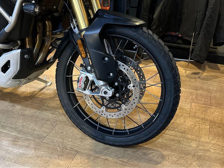 2025 Triumph Tiger 1200 RALLY PRO PREMIUM COLOUR Petrol 6 Speed