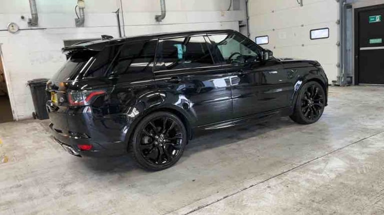 2019 Land Rover Range Rover Sport 3.0 SD V6 HSE SUV 5dr Diesel Auto 4WD Euro 6 (s/s) (306 ps) SUV...