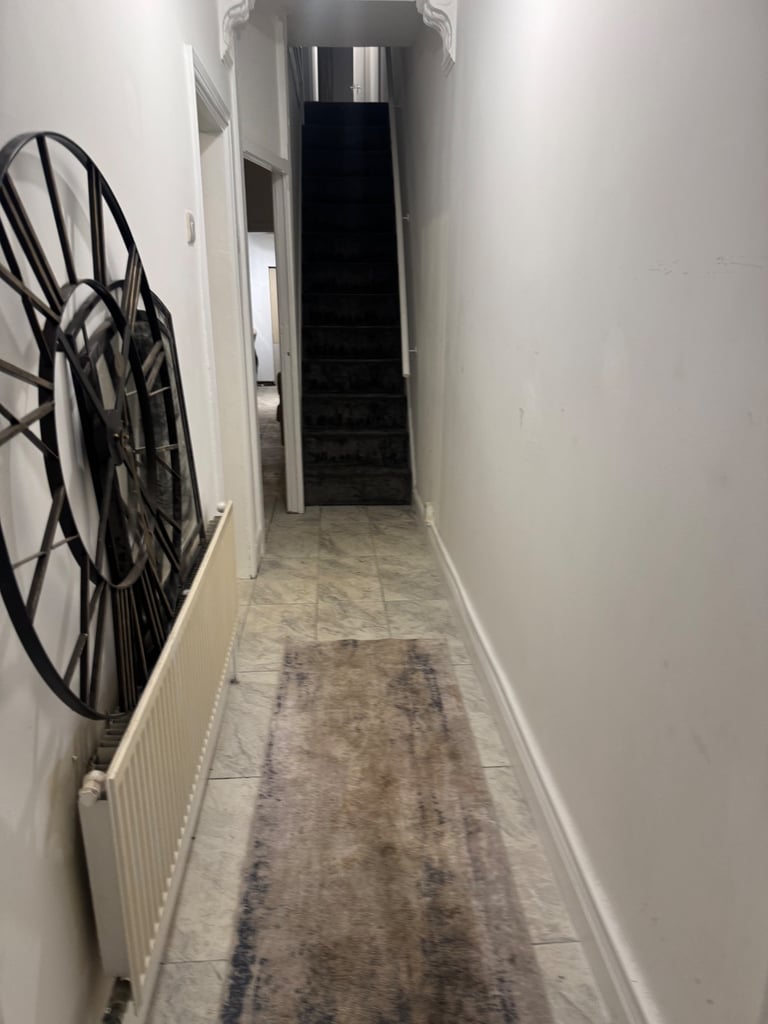 Spacious double room  available