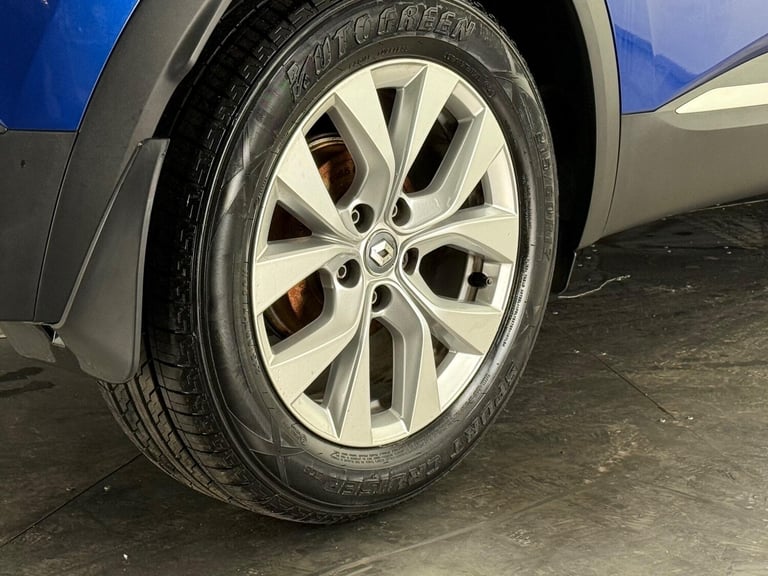 2021 Renault Captur 1.3 TCe Iconic EDC Euro 6 (s/s) 5dr HATCHBACK Petrol Automatic