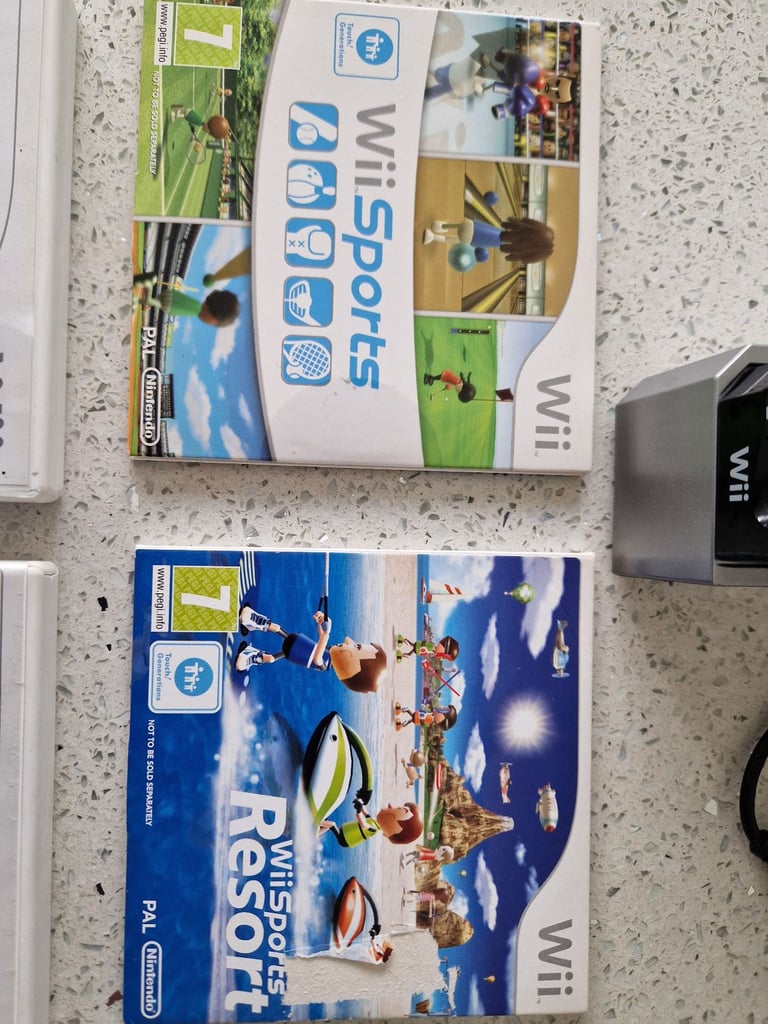 Wii Bundle in Black 100% Complete 