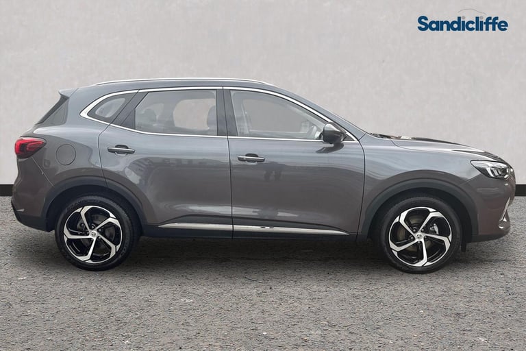 2024 MG MG HS 103407 Hatchback Automatic