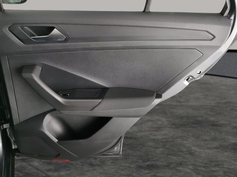 2022 Volkswagen T-Roc 1.0 TSI Life 5dr HATCHBACK PETROL Manual