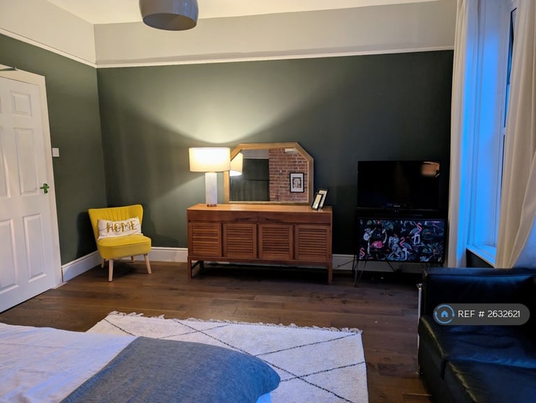 1 bedroom in Springbank Road, London, SE13 (#2632621)