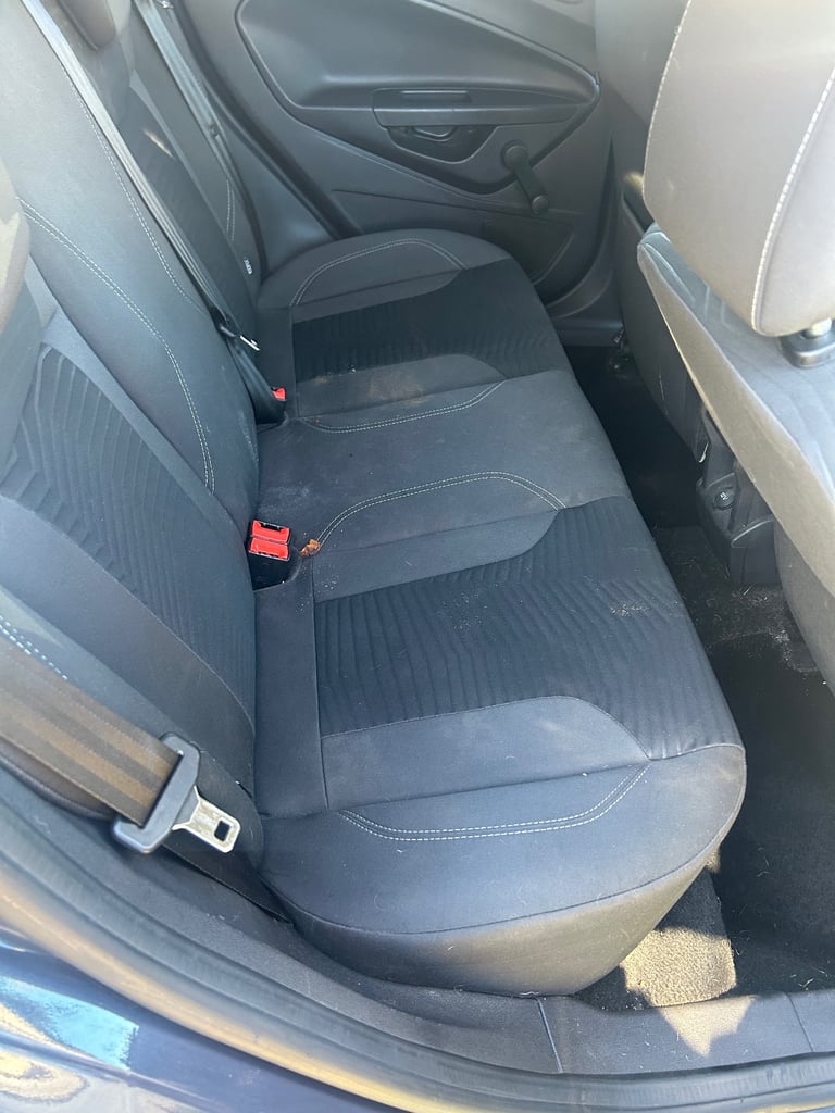 Ford, FIESTA, Hatchback, 2013, Manual, 1560 (cc), 5 doors