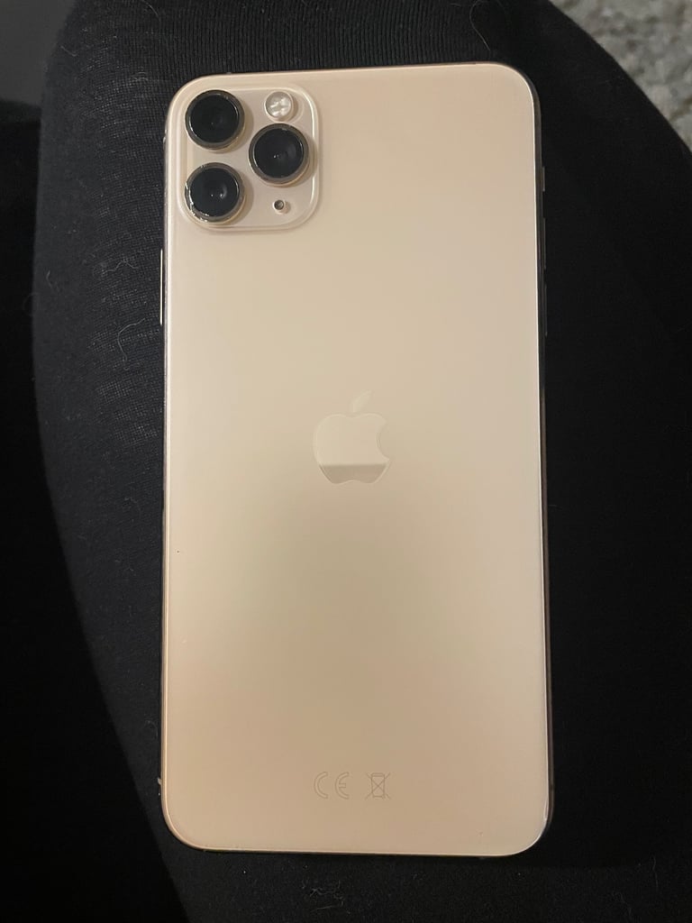 image for iPhone 11 Pro Max 64GB £100 ONO