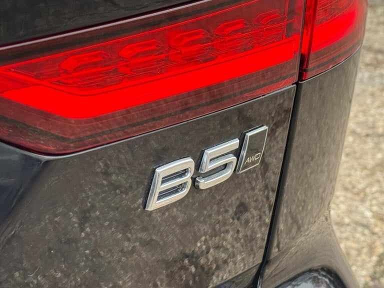 2021 Volvo V60 2.0 B5P Cross Country 5dr AWD Auto ESTATE PETROL Automatic