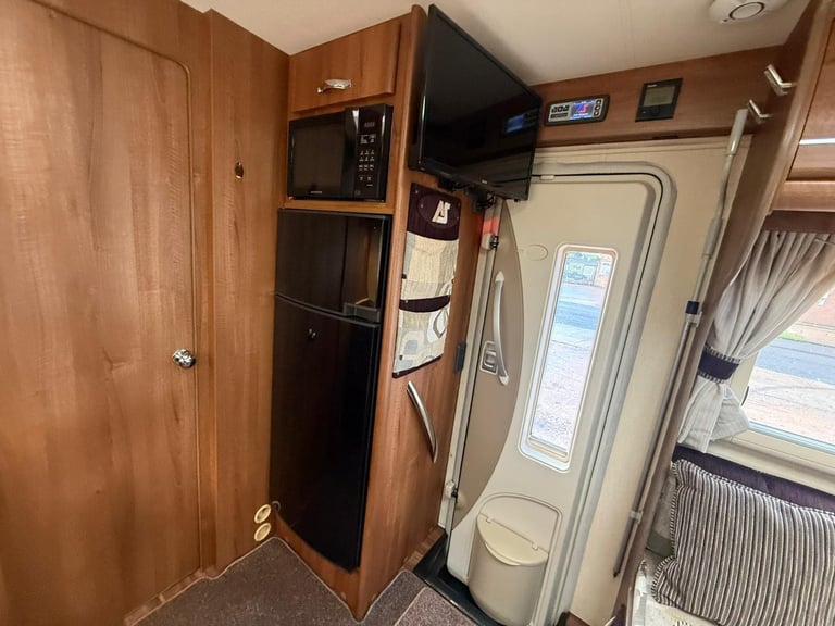 Mercedes-Benz SPRINTER 316 CDI AUTOSLEEPER BURFORD DUE 6 BERTH MOTORHOME