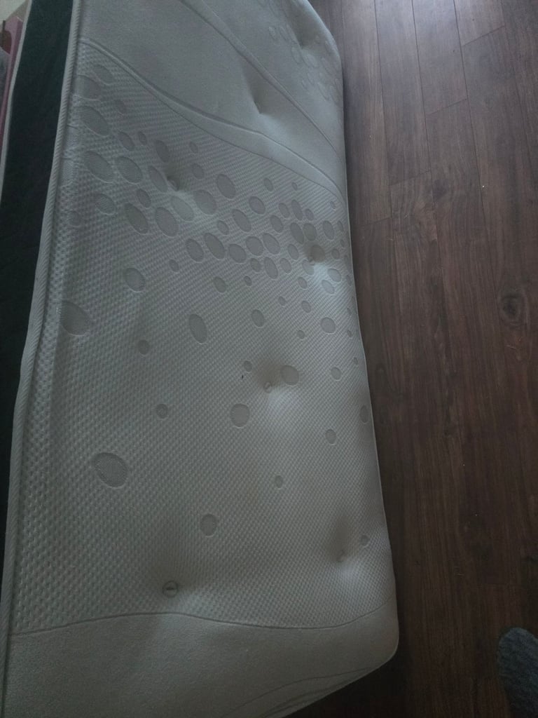 image for Free single mattress
