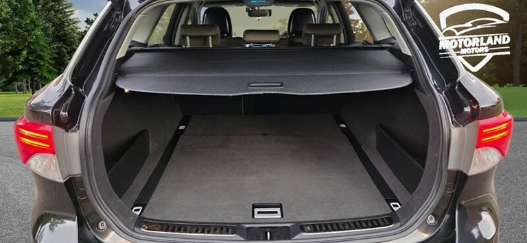 2014 Toyota Avensis 2.0 V-Matic Excel Touring CVT 5dr Petrol Automatic