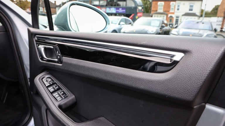 2023 Porsche Macan S (2023) SUV Petrol Automatic