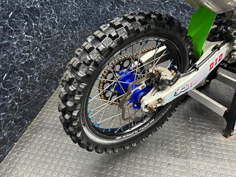 Kawasaki KXF 450 2019 ( MX / MOTOCROSS / ENDURO ) @ AJ TRADING 