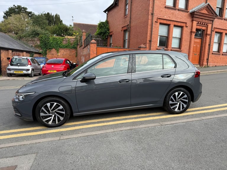 2022 Volkswagen Golf 1.4 TSI 13kWh Style Hatchback 5dr Petrol Plug-in Hybrid DSG Euro 6 (s/s) (2 ...
