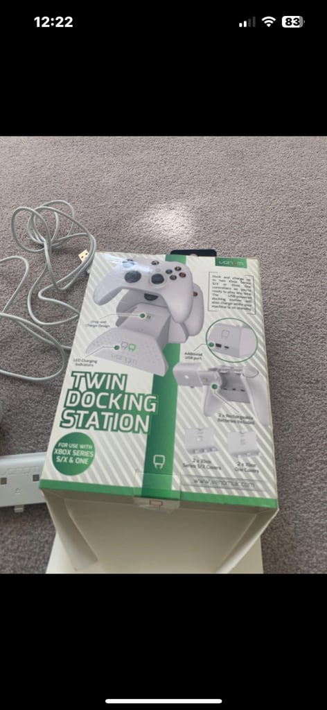 Xbox One S with controller, games and charging pod. All cables included 