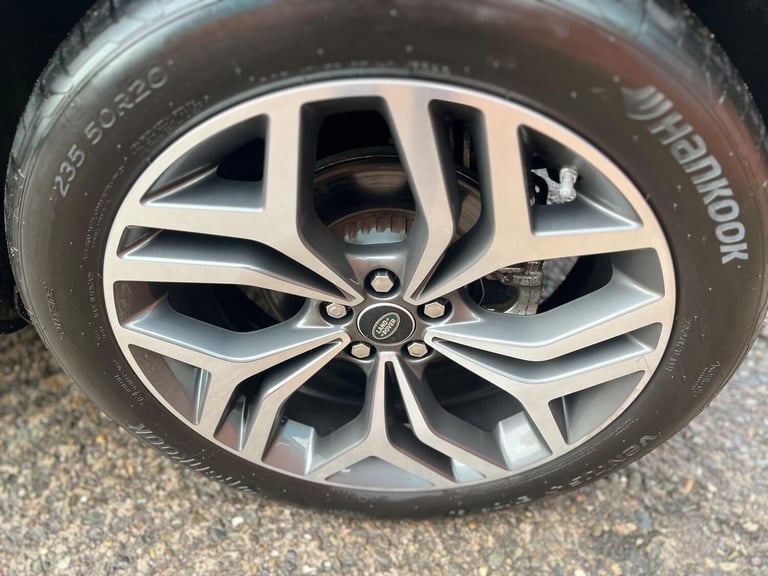 2019 Land Rover Range Rover Evoque 2.0 D180 R-Dynamic HSE Auto 4WD Euro 6 (s/s) 5dr ESTATE Diesel...